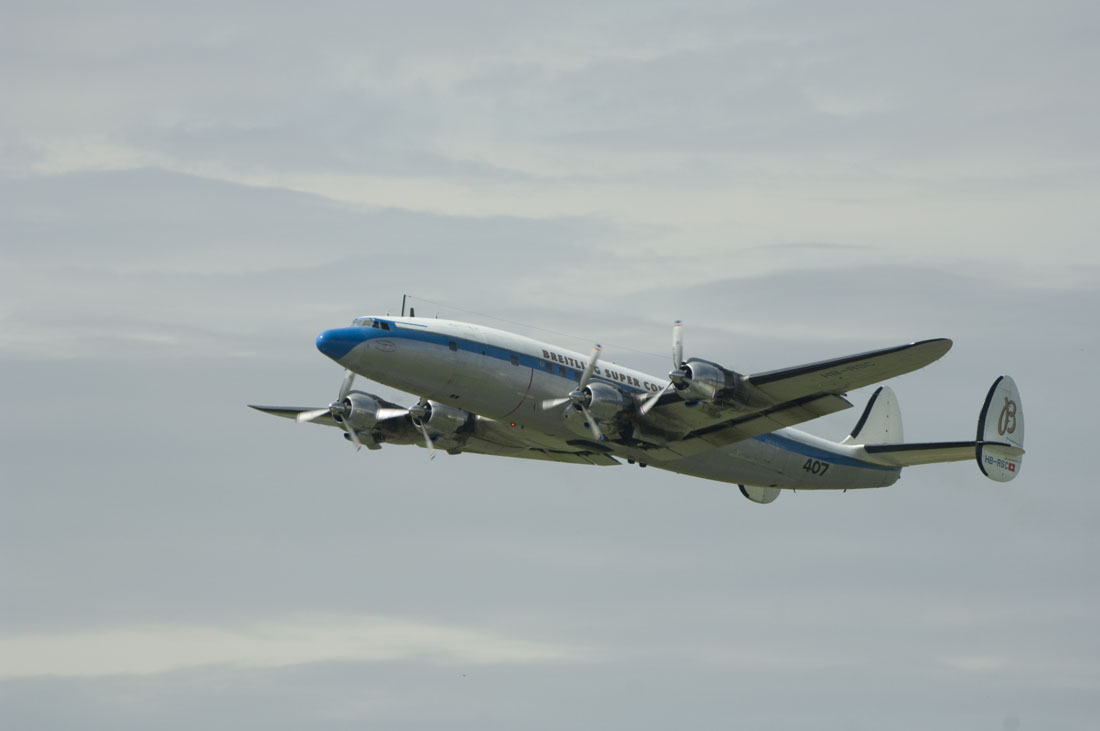 Super Constellation