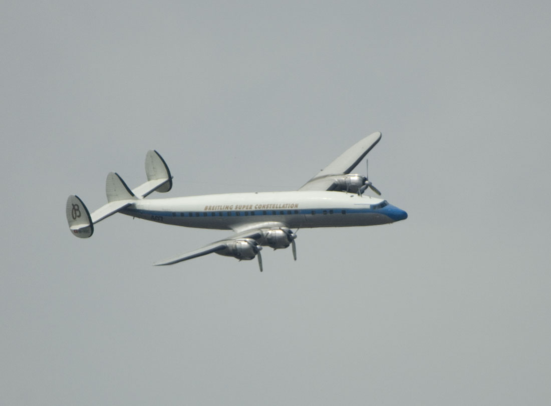 Super Constellation