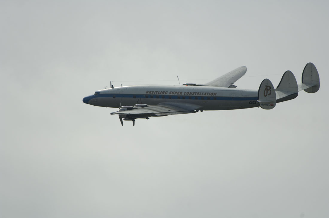 Super Constellation