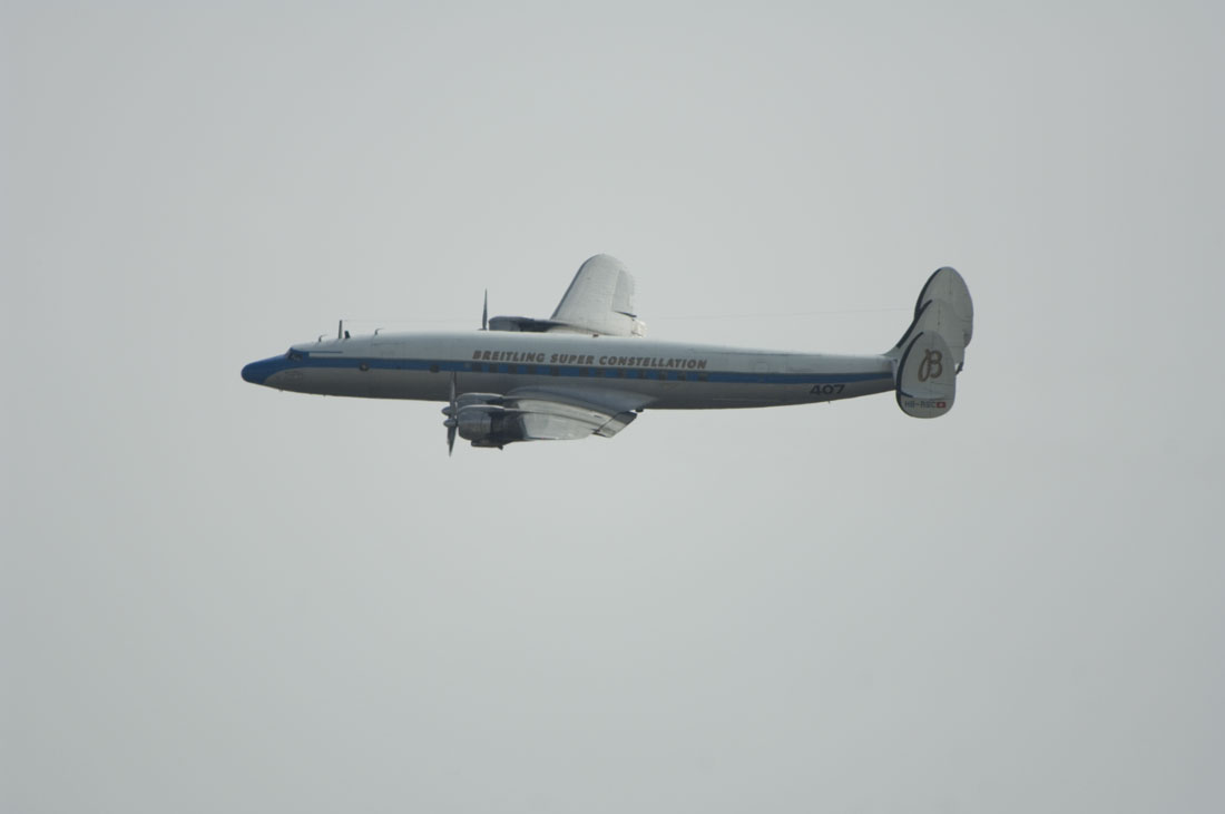 Super Constellation